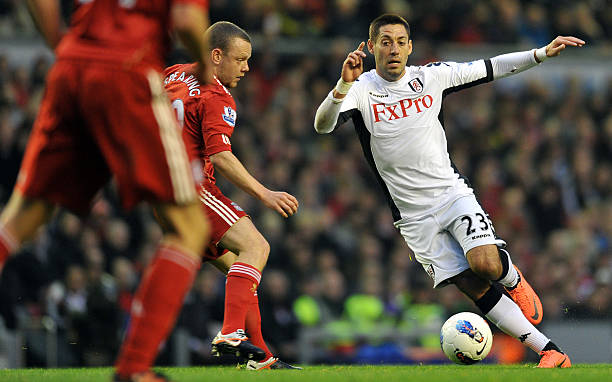 薛飞反手拧变直线制胜，卡尔伯格措手不及.